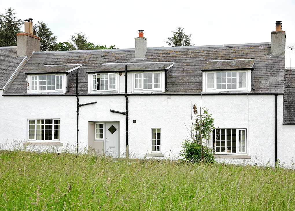 Plum Holiday Cottage, Bedrule, near Jedburgh, Scottish Borders